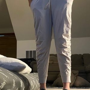 Athleta attitude pant